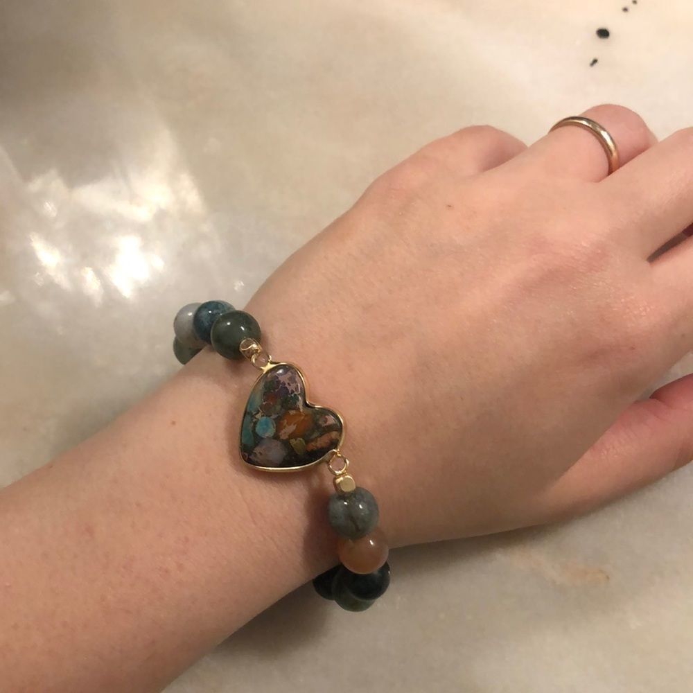 Stunning gemstone heart viridian bracelet - Picture 2 of 3